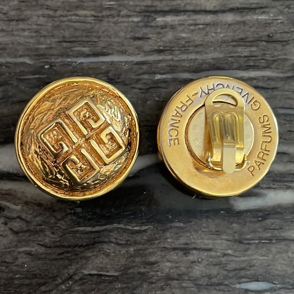 1980S Vintage Givenchy Logo Round Gold Plated Clip-on Earrings - Picture 5 of 11
